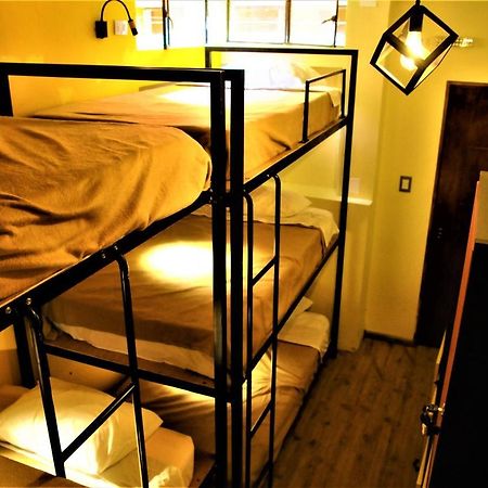Happy Tree Hostel Peru Lima Buitenkant foto