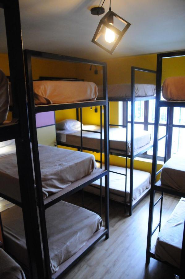 Happy Tree Hostel Peru Lima Buitenkant foto