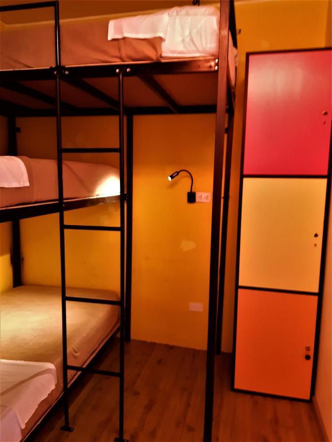 Happy Tree Hostel Peru Lima Buitenkant foto
