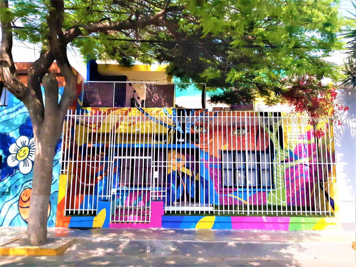 Happy Tree Hostel Peru Lima Buitenkant foto